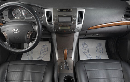 Hyundai Sonata VI, 2010 год, 819 000 рублей, 7 фотография