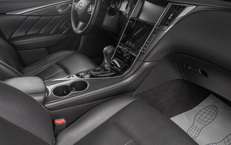 Infiniti Q50 I рестайлинг, 2017 год, 2 899 000 рублей, 18 фотография