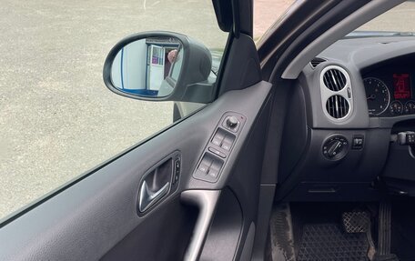 Volkswagen Tiguan I, 2009 год, 850 000 рублей, 3 фотография