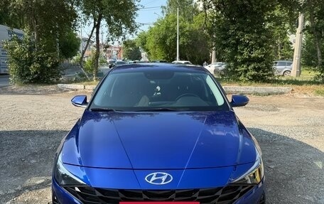 Hyundai Elantra, 2021 год, 1 800 000 рублей, 5 фотография