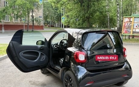 Smart Fortwo III, 2018 год, 1 500 000 рублей, 8 фотография
