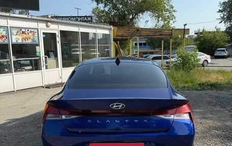 Hyundai Elantra, 2021 год, 1 800 000 рублей, 6 фотография