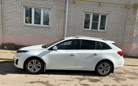 Chevrolet Cruze II, 2014 год, 900 000 рублей, 2 фотография