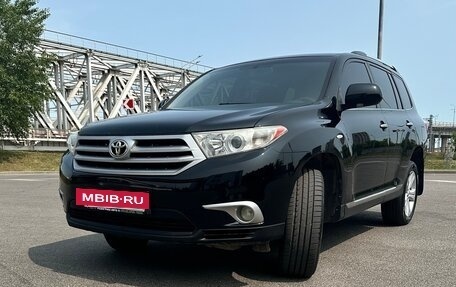 Toyota Highlander III, 2010 год, 1 540 000 рублей, 14 фотография