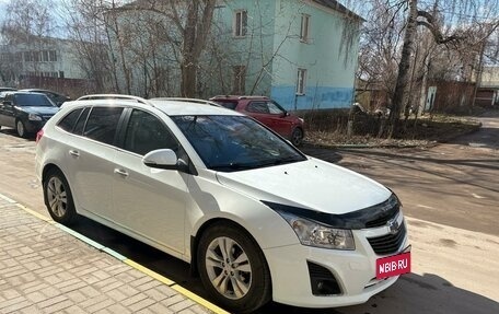 Chevrolet Cruze II, 2014 год, 900 000 рублей, 6 фотография