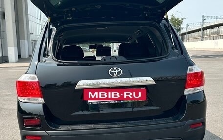 Toyota Highlander III, 2010 год, 1 540 000 рублей, 17 фотография