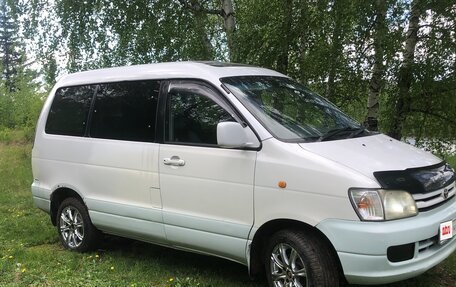 Toyota Town Ace III, 1998 год, 545 000 рублей, 2 фотография