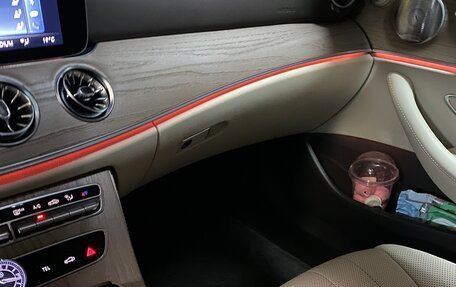 Mercedes-Benz E-Класс, 2018 год, 6 700 000 рублей, 5 фотография