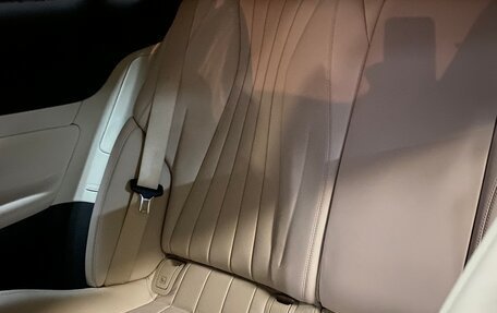 Mercedes-Benz E-Класс, 2018 год, 6 700 000 рублей, 12 фотография
