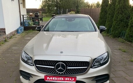 Mercedes-Benz E-Класс, 2018 год, 6 700 000 рублей, 14 фотография