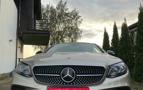 Mercedes-Benz E-Класс, 2018 год, 6 700 000 рублей, 13 фотография