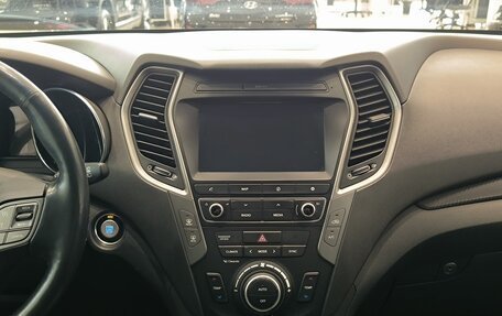 Hyundai Santa Fe III рестайлинг, 2017 год, 2 520 000 рублей, 19 фотография