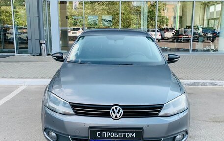 Volkswagen Jetta VI, 2014 год, 1 054 000 рублей, 2 фотография