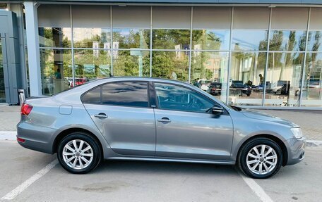 Volkswagen Jetta VI, 2014 год, 1 054 000 рублей, 4 фотография