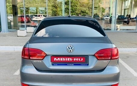 Volkswagen Jetta VI, 2014 год, 1 054 000 рублей, 6 фотография