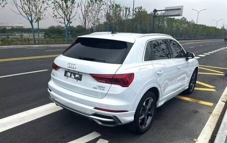 Audi Q3, 2022 год, 14 фотография