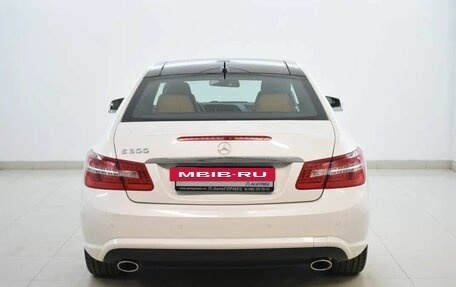Mercedes-Benz E-Класс, 2013 год, 1 840 000 рублей, 3 фотография