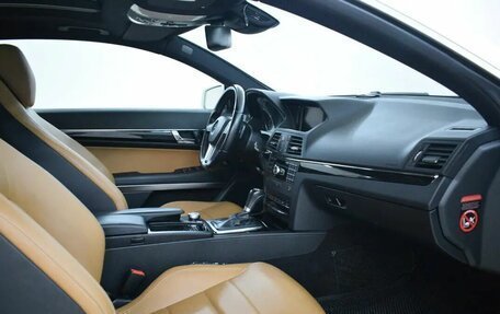 Mercedes-Benz E-Класс, 2013 год, 1 840 000 рублей, 11 фотография