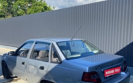 Daewoo Nexia I рестайлинг, 2010 год, 270 000 рублей, 4 фотография