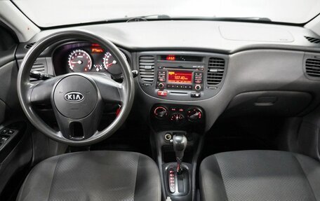 KIA Rio II, 2011 год, 600 000 рублей, 14 фотография