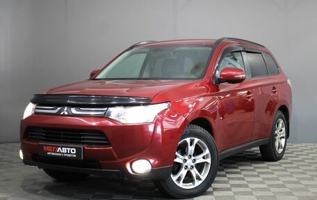 Mitsubishi Outlander III рестайлинг 3, 2013 год, 1 250 000 рублей, 2 фотография