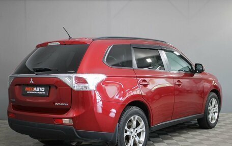 Mitsubishi Outlander III рестайлинг 3, 2013 год, 1 250 000 рублей, 7 фотография
