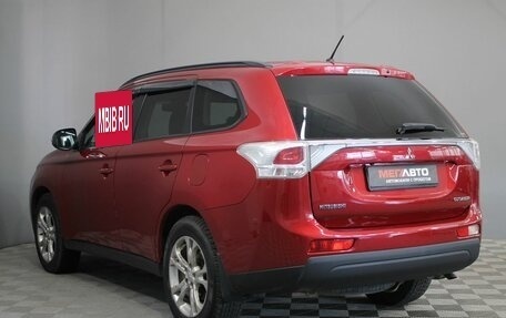 Mitsubishi Outlander III рестайлинг 3, 2013 год, 1 250 000 рублей, 5 фотография