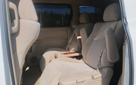 Toyota Alphard III, 2010 год, 2 650 000 рублей, 16 фотография