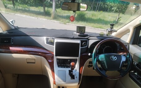 Toyota Alphard III, 2010 год, 2 650 000 рублей, 17 фотография