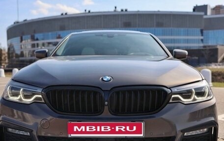 BMW 5 серия, 2018 год, 3 990 000 рублей, 4 фотография