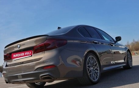 BMW 5 серия, 2018 год, 3 990 000 рублей, 12 фотография