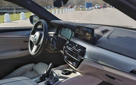 BMW 5 серия, 2018 год, 3 990 000 рублей, 29 фотография