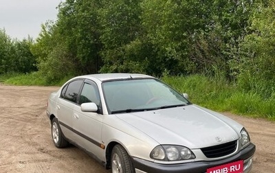 Toyota Avensis III рестайлинг, 1999 год, 215 000 рублей, 1 фотография