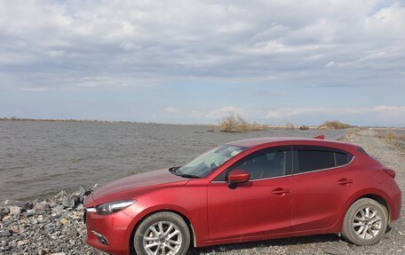 Mazda Axela, 2016 год, 1 350 000 рублей, 5 фотография