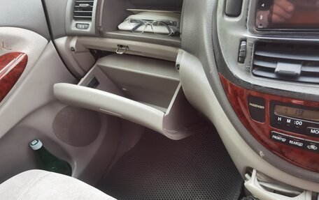 Toyota Estima III рестайлинг -2, 2002 год, 899 000 рублей, 5 фотография