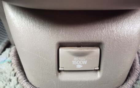 Toyota Estima III рестайлинг -2, 2002 год, 899 000 рублей, 10 фотография