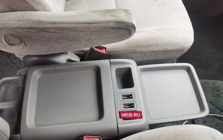 Toyota Estima III рестайлинг -2, 2002 год, 899 000 рублей, 14 фотография