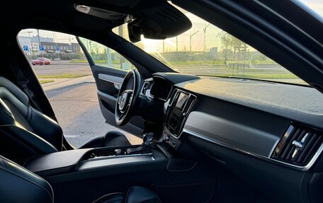 Volvo S90 II рестайлинг, 2017 год, 3 250 000 рублей, 8 фотография