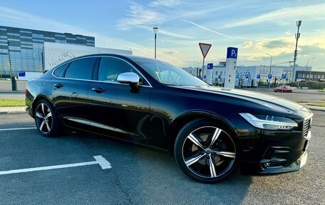 Volvo S90 II рестайлинг, 2017 год, 3 250 000 рублей, 2 фотография