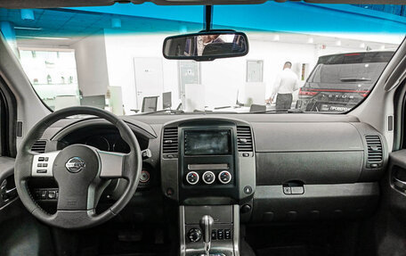 Nissan Pathfinder, 2011 год, 1 460 000 рублей, 18 фотография