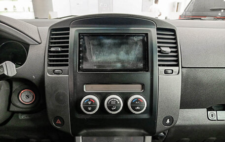 Nissan Pathfinder, 2011 год, 1 460 000 рублей, 19 фотография