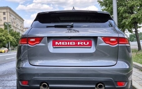 Jaguar F-Pace, 2018 год, 2 870 000 рублей, 4 фотография