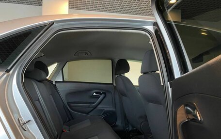 Volkswagen Polo VI (EU Market), 2011 год, 965 000 рублей, 17 фотография