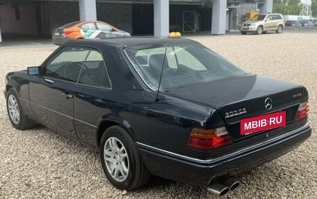 Mercedes-Benz W124, 1990 год, 800 000 рублей, 8 фотография