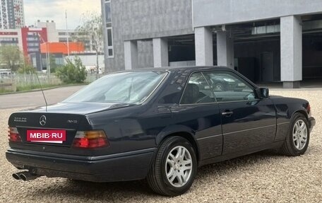 Mercedes-Benz W124, 1990 год, 800 000 рублей, 4 фотография