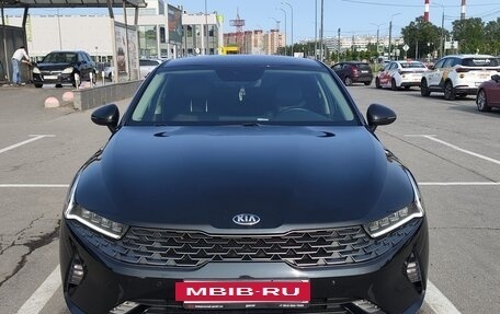 KIA K5, 2020 год, 2 500 000 рублей, 3 фотография