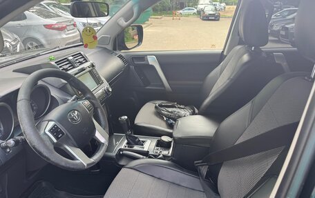 Toyota Land Cruiser Prado 150 рестайлинг 2, 2014 год, 3 100 000 рублей, 7 фотография