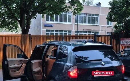 BMW X3, 2005 год, 2 000 000 рублей, 2 фотография