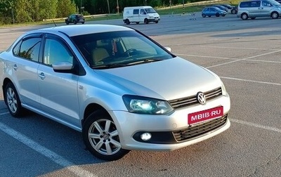 Volkswagen Polo VI (EU Market), 2013 год, 950 000 рублей, 1 фотография