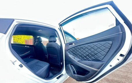 Hyundai Solaris II рестайлинг, 2016 год, 790 000 рублей, 14 фотография